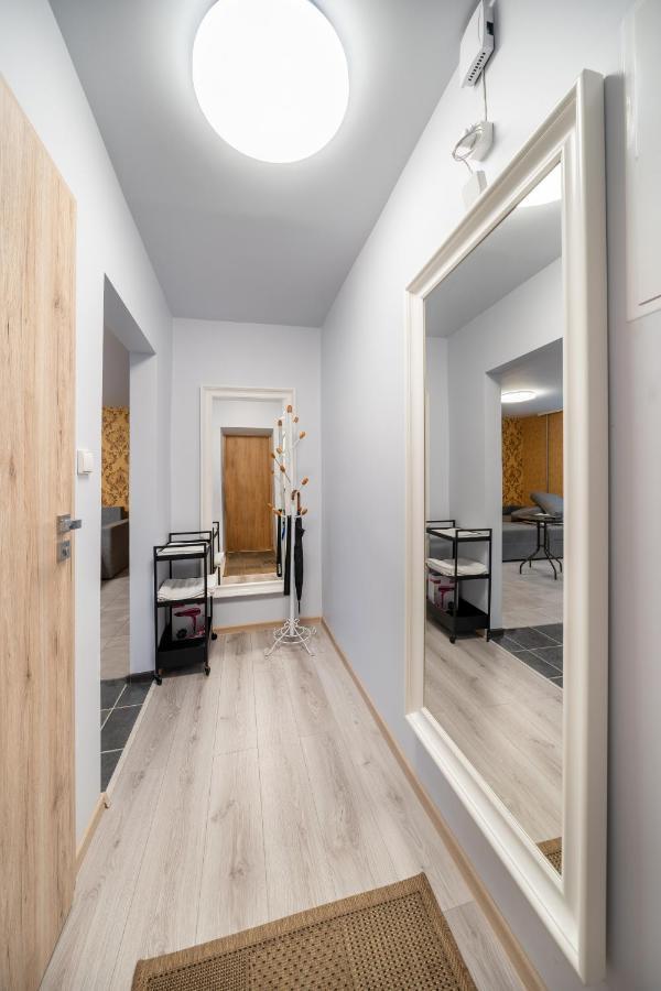Wonderful Apartment In The City Center Šiauliai Екстериор снимка